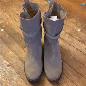 Lucky brand tan suede ankle boots sz 7M